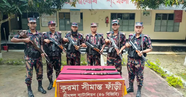 বিজিবির উদ্ধারকৃত দুটি বন্দুক